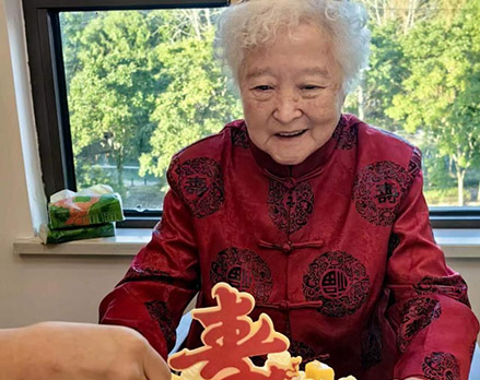 我是怎樣為90歲老人回憶錄做訪談準(zhǔn)備工作的？——回憶錄《峰頂之巖》幕后創(chuàng)作故事（6）