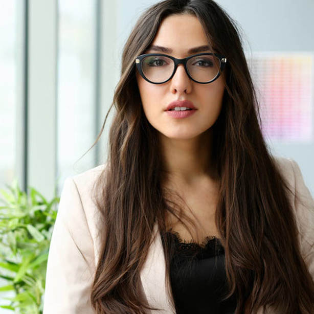 回憶錄《命運》作者（博士）：“陳老師，很感謝你的修訂，這樣可讀性強多了……”